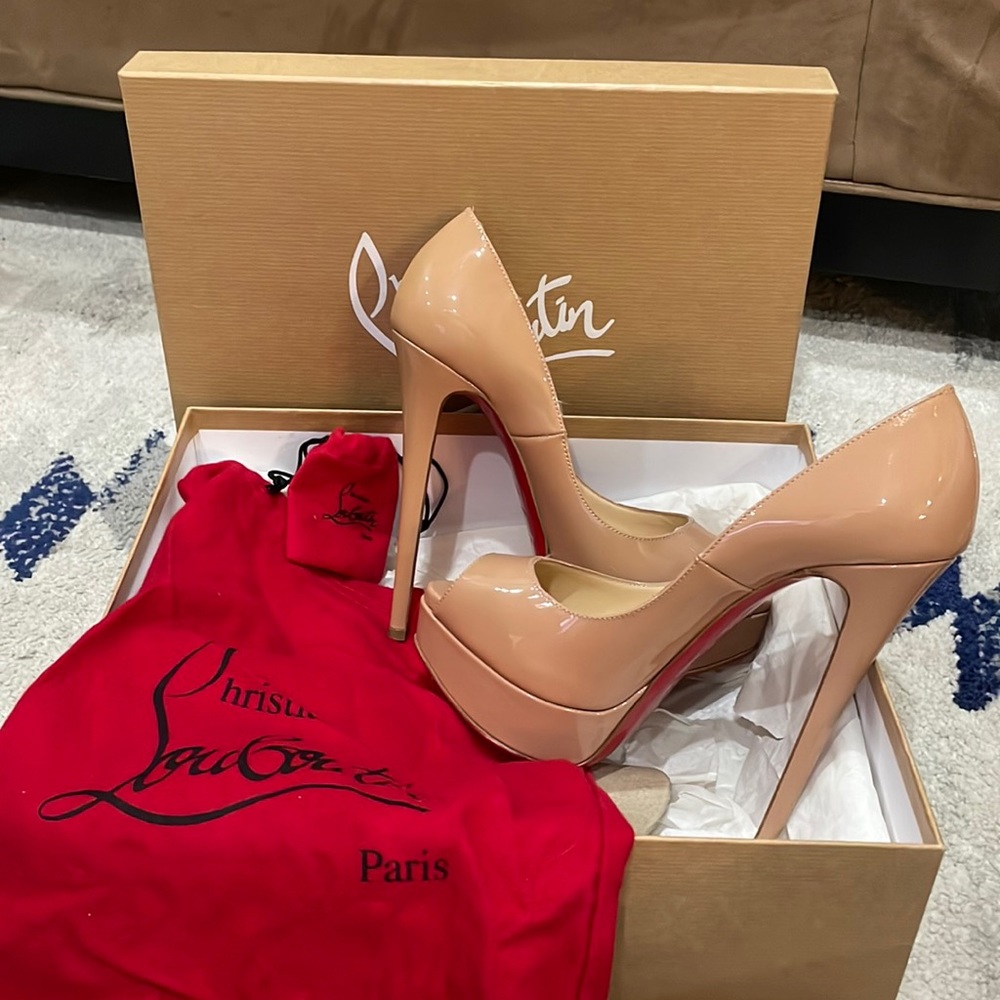 Lady peep 150 patent calf authentic Christian Louboutins